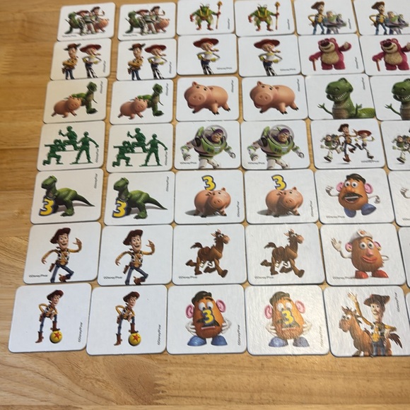 ๐5/10.00, Toy Story 3, Memory Match game , complete , minimal wear - Picture 11 of 13